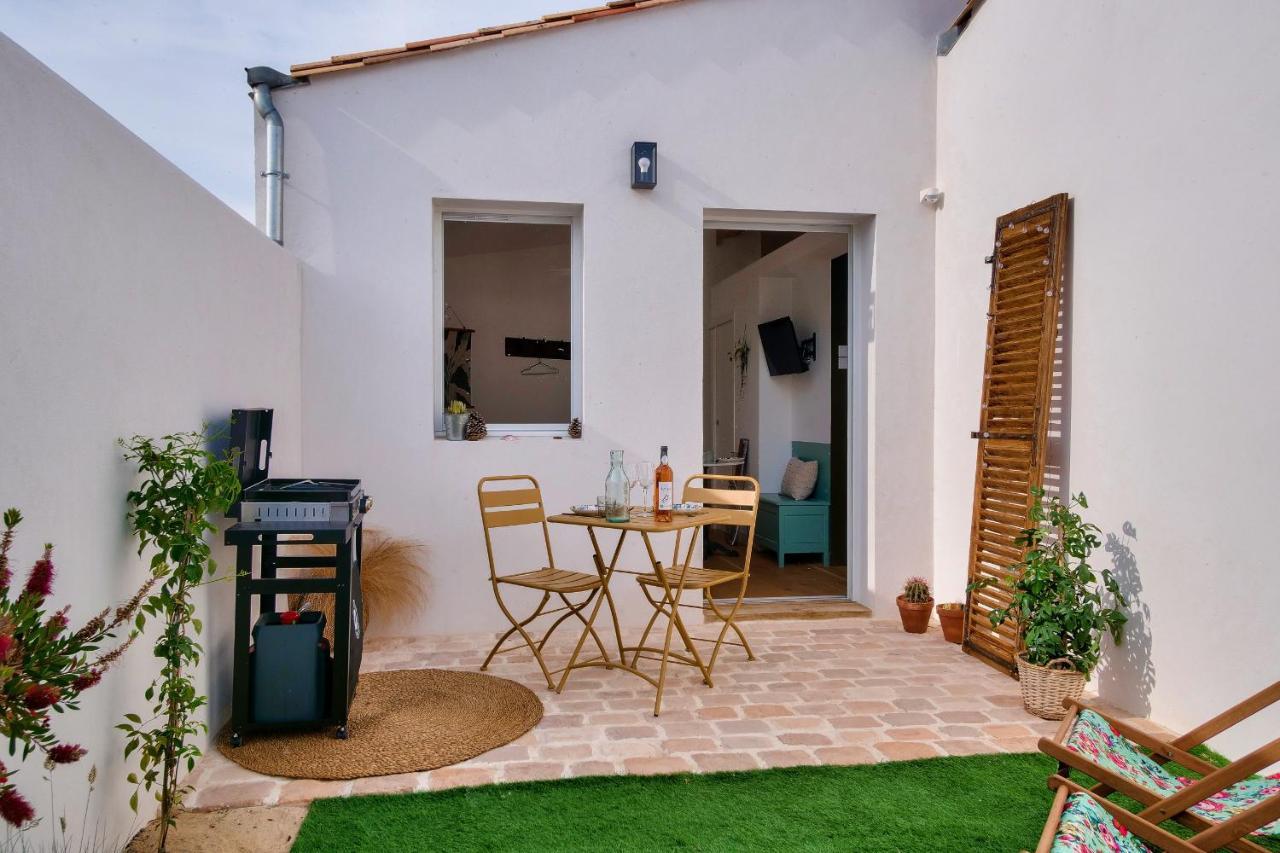 Studio Avec Terrasse A 250 Metres Du Port Rivedoux-Plage Exterior photo